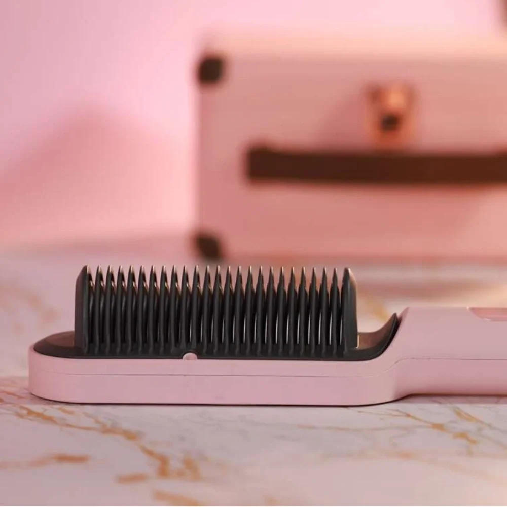 K·SKIN Pink Cat Pattern Hair Straightener